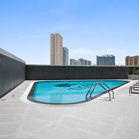 Studio In Dubailand - Bright And Airy Екстер'єр фото