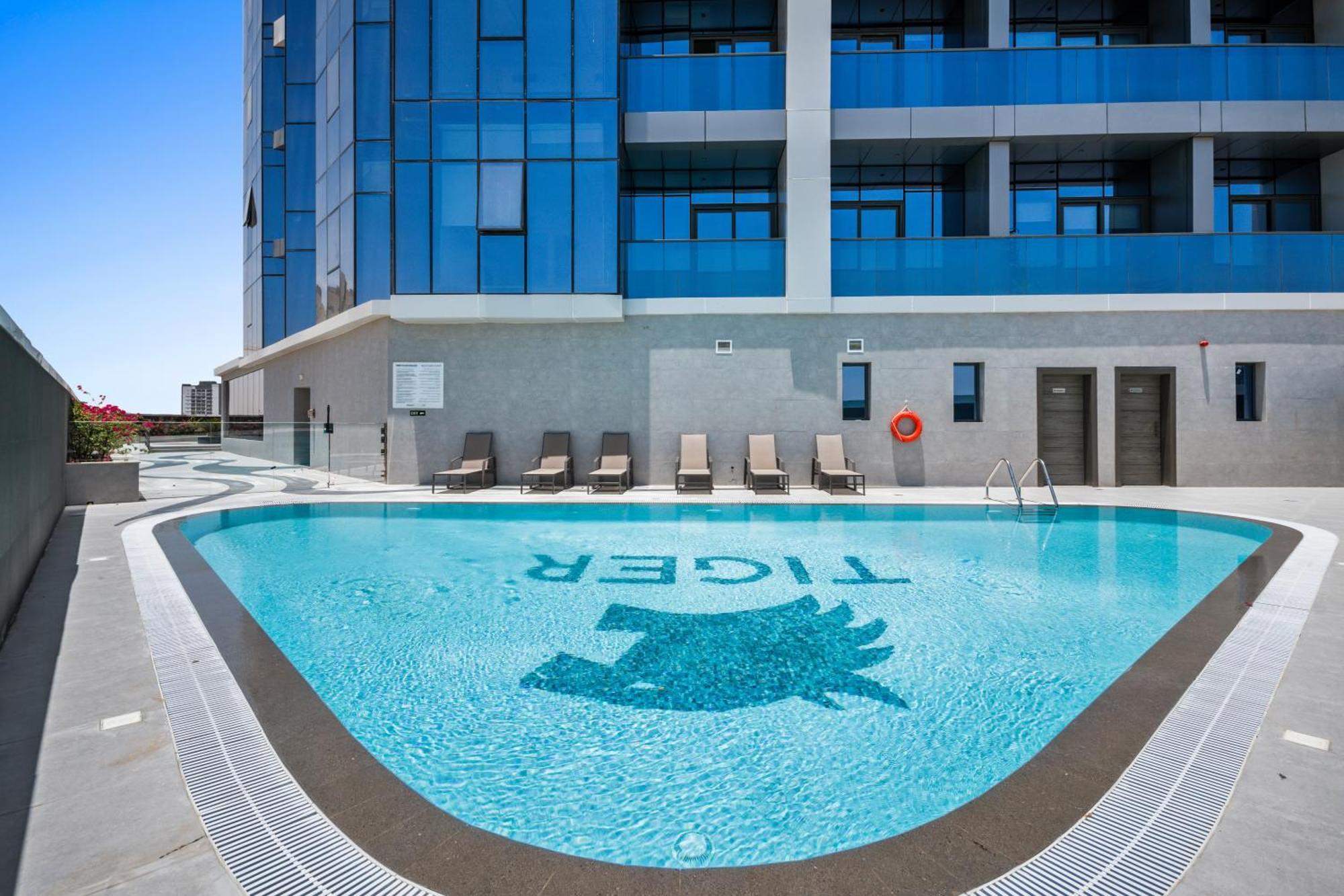 شقة In Dubailand - Bright And Airy دبي