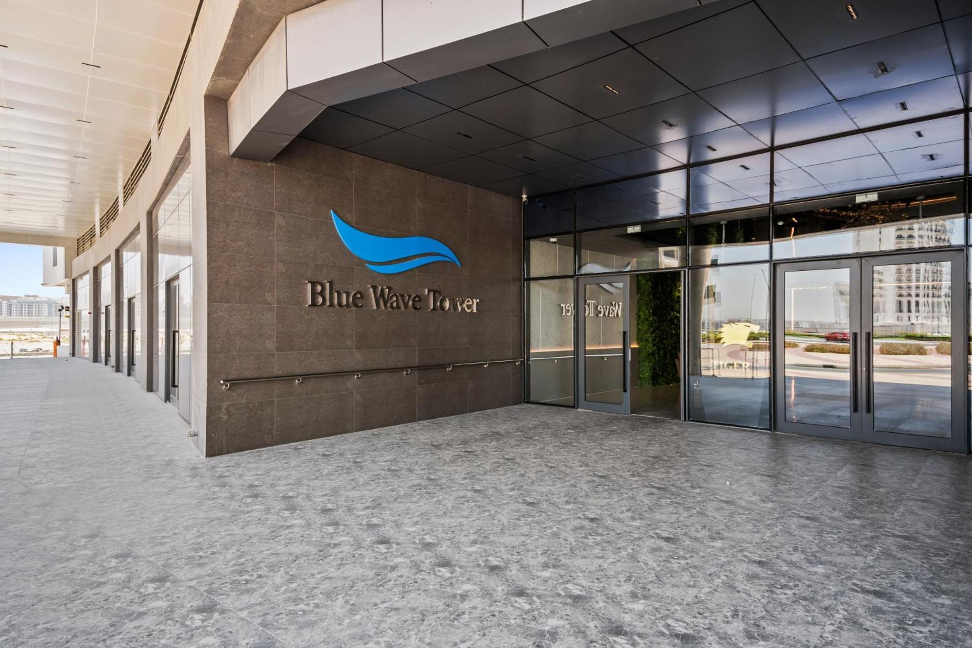 In Dubailand - Bright And Airy شقة